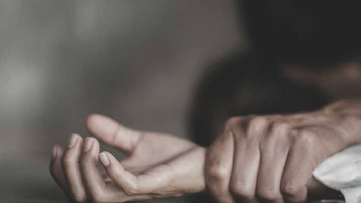 Young Man Rape on Minor Girl in Kudligi in Ballari District Young Man Rape on Minor Girl in Kudligi in Ballari District