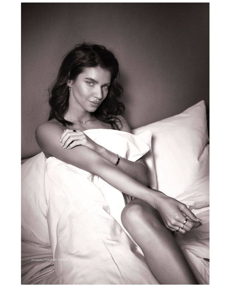Scarlett Melish Wilson gone extremely bold for a magazine