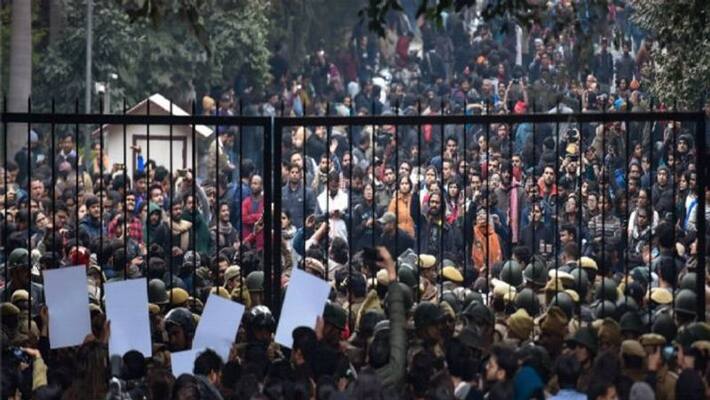 JNU violence Delghi Cops identify 9 including 7 Left students JNU violence Delghi Cops identify 9 including 7 Left students