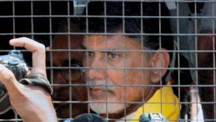 chandrababu arrest: police vehicle key missing in vijayawada chandrababu arrest: police vehicle key missing in vijayawada