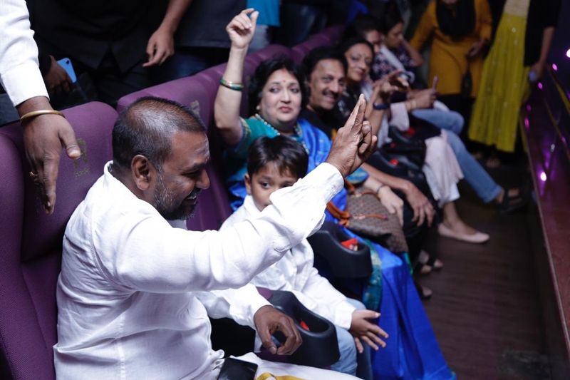 super star family watch darbar movie in rohini theater