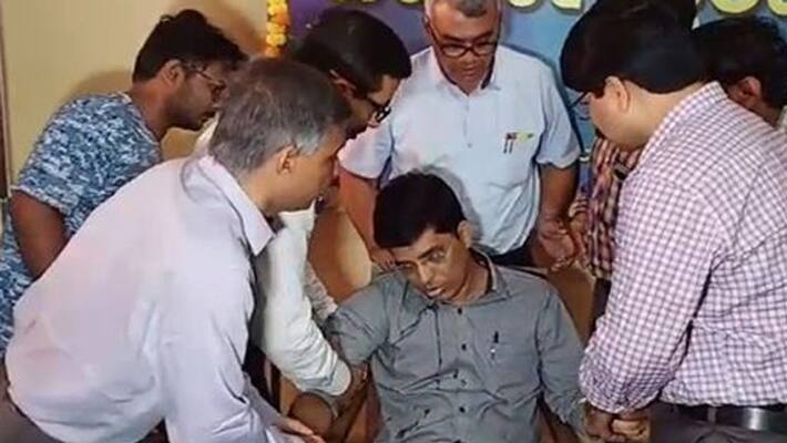 Uttara Kannada DC Harish Kumar unconscious In Stage Programe Uttara Kannada DC Harish Kumar unconscious In Stage Programe