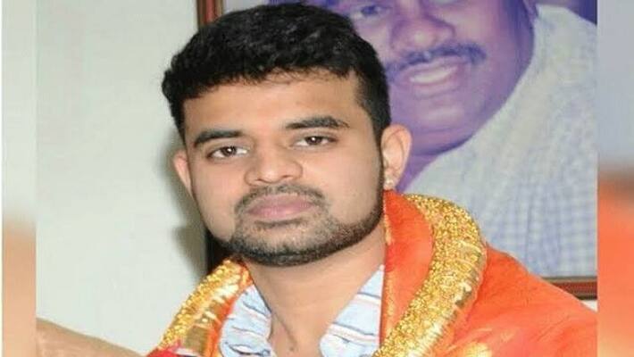High Court Application dismissed Against MP Prajwal Revanna High Court Application dismissed Against MP Prajwal Revanna