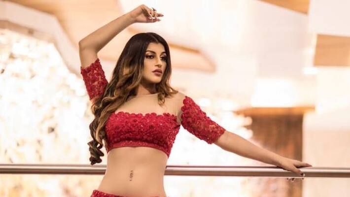 Netizens Kidding Yashika anand Hot and Short Pink Dress Photo Netizens Kidding Yashika anand Hot and Short Pink Dress Photo