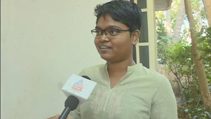 Mysore lady joined protest after getting information in social media Mysore lady joined protest after getting information in social media