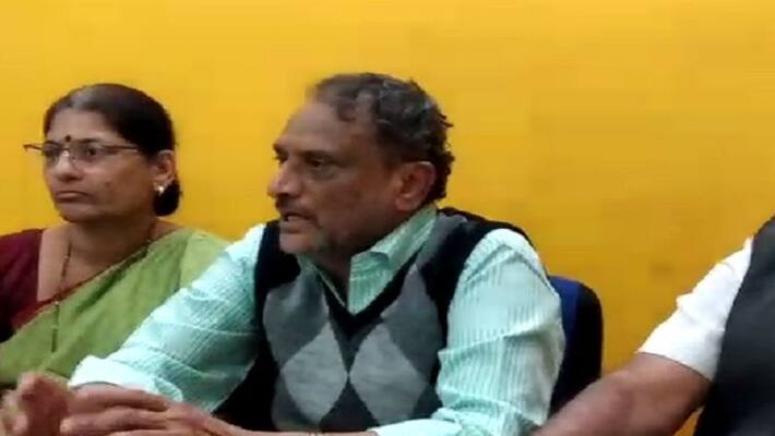 Marathi Writer Shripal Sabnis Talks Over Karnataka Government Marathi Writer Shripal Sabnis Talks Over Karnataka Government