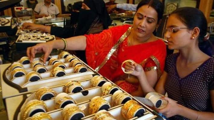gold price may hike in this festival season gold price may hike in this festival season