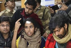 JNU violence: Delhi high court asks police to seize mobile phones of WhatsApp group members