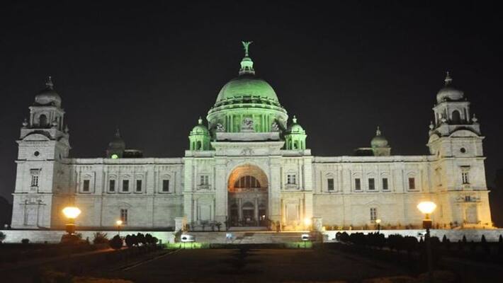 Victoria memorial closed gates still 31 March in corona phobia Victoria memorial closed gates still 31 March in corona phobia