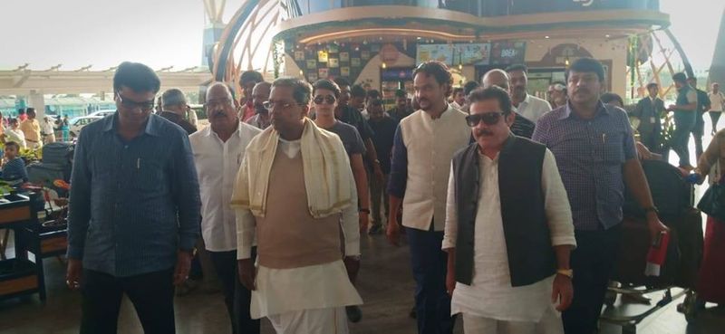 In Pics Siddaramaiah In Delhi over KPCC President Post