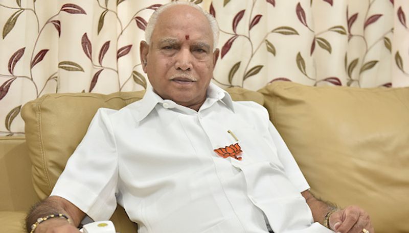 Coronavirus Karnataka CM Yediyurappa meets Governor in a cordial visit
