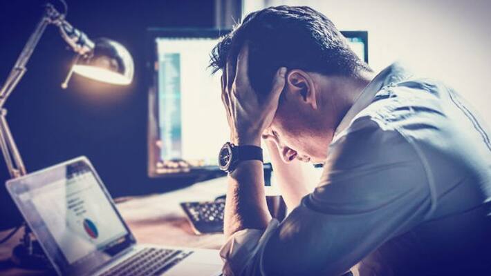 Share Market falls due to Coronavirus 15 72 lakh crores rupees of investors drowned kpm Share Market falls due to Coronavirus 15 72 lakh crores rupees of investors drowned kpm