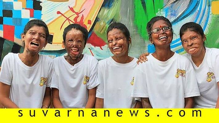 five acid victims run shiros cafe in agra five acid victims run shiros cafe in agra
