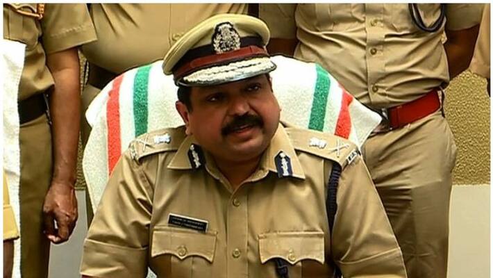 man held on dead body parts found in kozhikode man held on dead body parts found in kozhikode