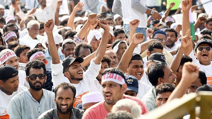 Anti-CAA Protest: Mangalore Police send notice to 1800 malayalees Anti-CAA Protest: Mangalore Police send notice to 1800 malayalees
