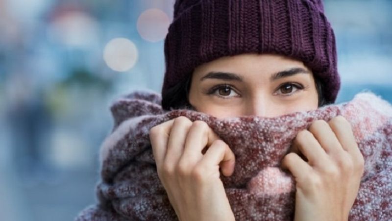 Why and how teeth become sensitive during winter?
