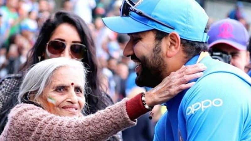 Team India super fan 87 year old charulata patel passed away