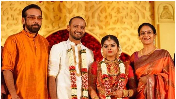 Vineeth Shares Karthikas son wedding photo Vineeth Shares Karthikas son wedding photo