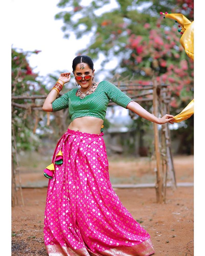Anchor Anasuya Hot Photos Captioned Paddathi Paadu Series