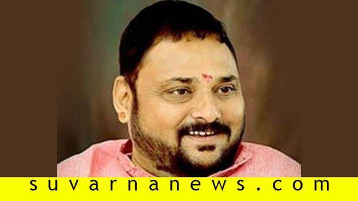 Maharashtra Health Minister Rajendra Patil Arrested in Belagavi Maharashtra Health Minister Rajendra Patil Arrested in Belagavi