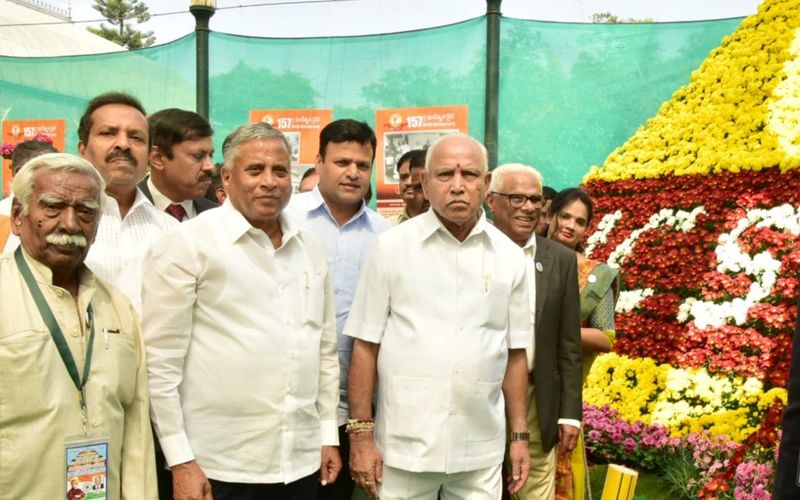 CM BSY inaugurates republic day 211th flower show In lalbagh at Bengaluru