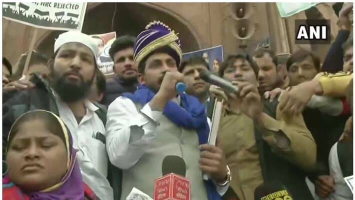 bhim army chief chandrashekhar Azad emerged at the jama masjid bhim army chief chandrashekhar Azad emerged at the jama masjid