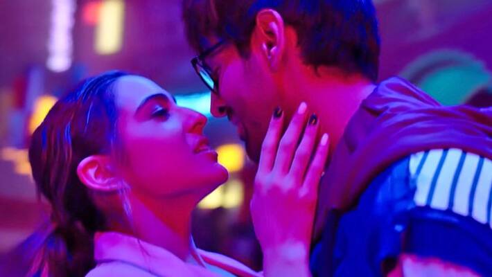 Trailer release of Love aaj kal Trailer release of Love aaj kal