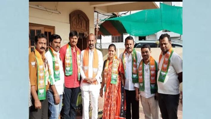 trs, congress rebel candidates joined bjp trs, congress rebel candidates joined bjp