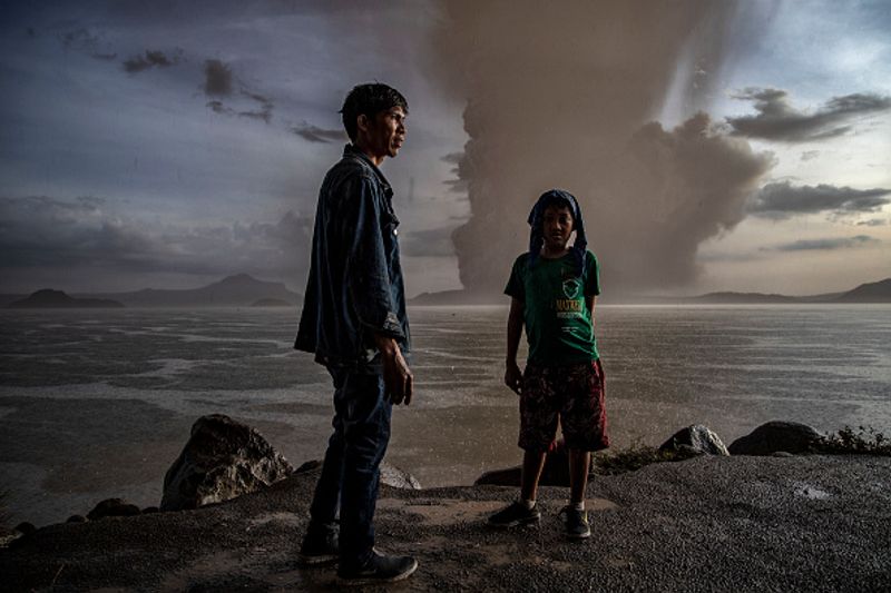 philippines taal vlovano eruptions photo story
