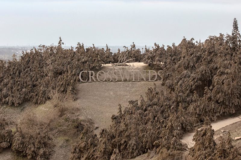 philippines taal vlovano eruptions photo story