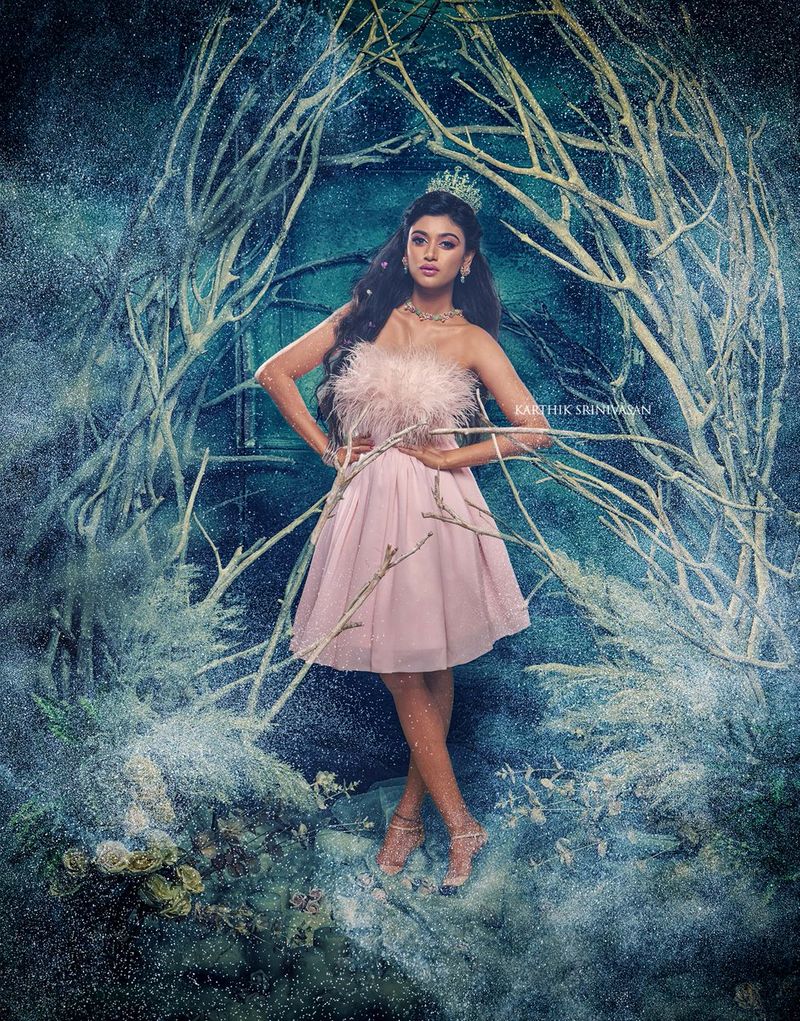 Simbu Jeeva Oviya aishwarya rajesh shruti haasan Give Pose to Celebrity Calendar
