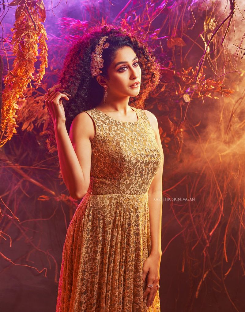 Simbu Jeeva Oviya aishwarya rajesh shruti haasan Give Pose to Celebrity Calendar