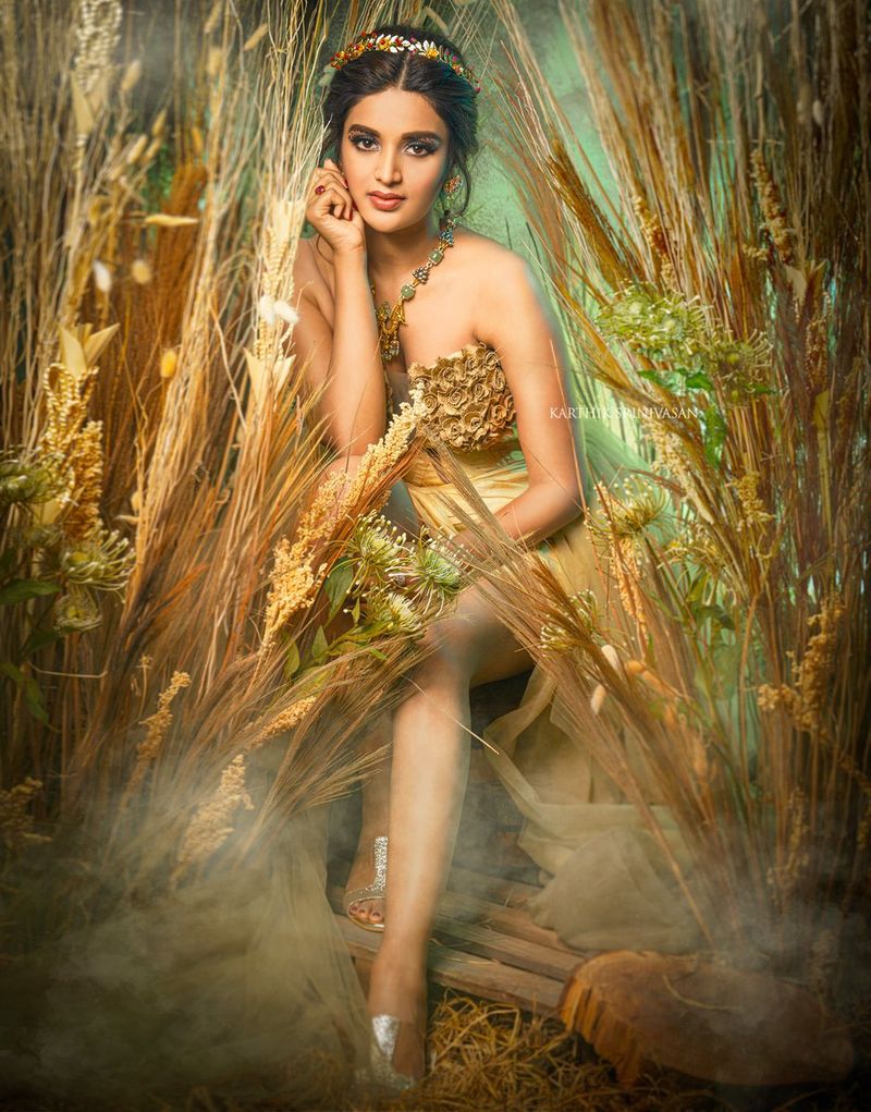 Simbu Jeeva Oviya aishwarya rajesh shruti haasan Give Pose to Celebrity Calendar