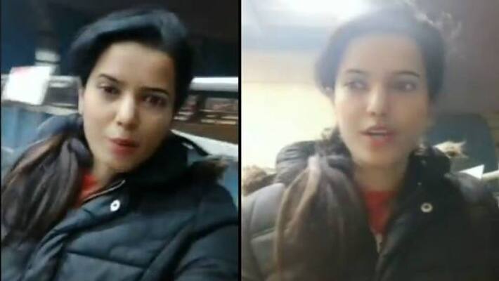 young doctor claimed that she was harassed by mob at the Citizenship Amendment Act protest site in Delhi young doctor claimed that she was harassed by mob at the Citizenship Amendment Act protest site in Delhi