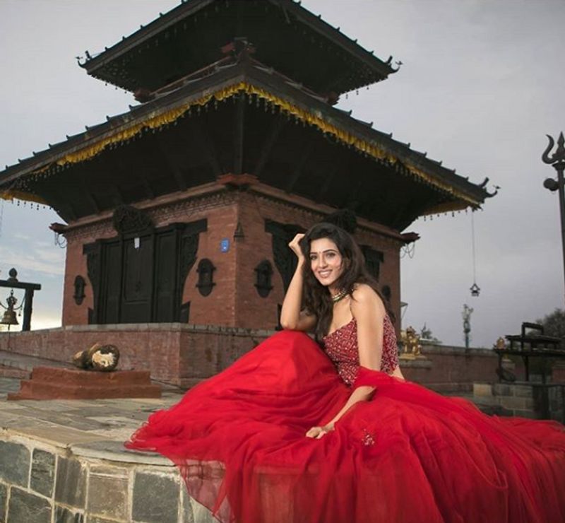 actress riya suman latest beautiful photo gallery