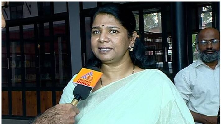 Oppressed - Can't speak in support of minorities ... Kanimozhi worrie Oppressed - Can't speak in support of minorities ... Kanimozhi worrie