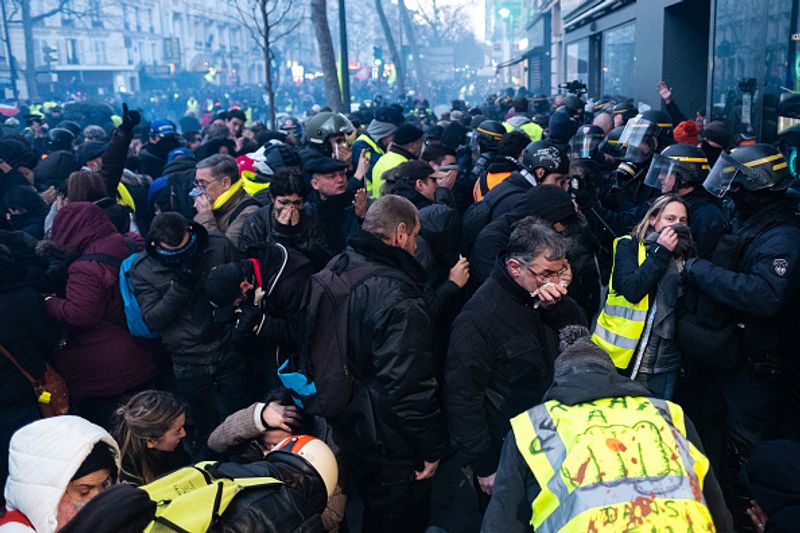 yellow vests protest against emmanuel macron french government