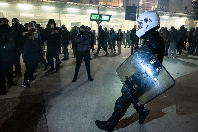 yellow vests protest against emmanuel macron french government