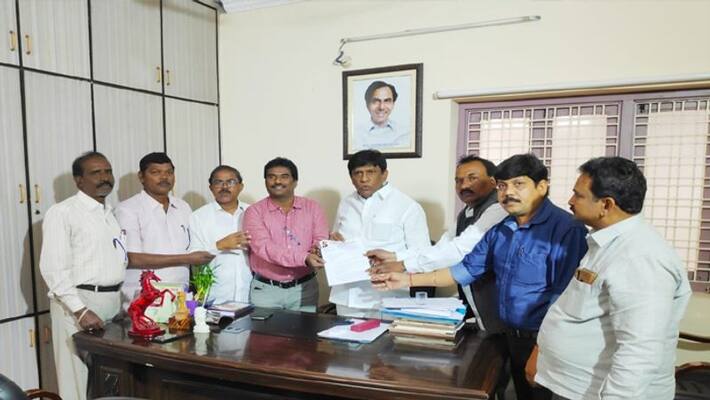 singareni scm st employees central union supports trs party in municipal elections singareni scm st employees central union supports trs party in municipal elections