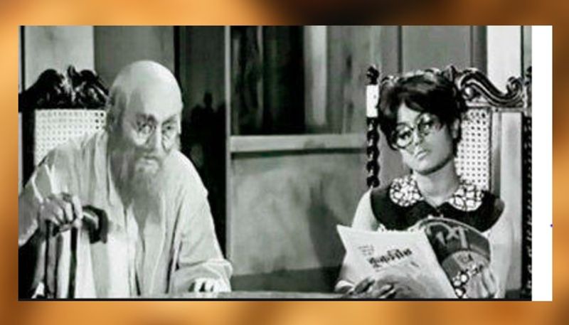 বসন্ত বিলাপঃ এই ছবিটি মুক্তি পয়েছিল ১৯৭৩ সালে। দিনেন গুপ্ত পরিচালিত এই ছবিতে সৌমিত্র চট্টোপাধ্যায়ের বিপরীতে অভিনয় করেছিলেন অপর্না সেন।