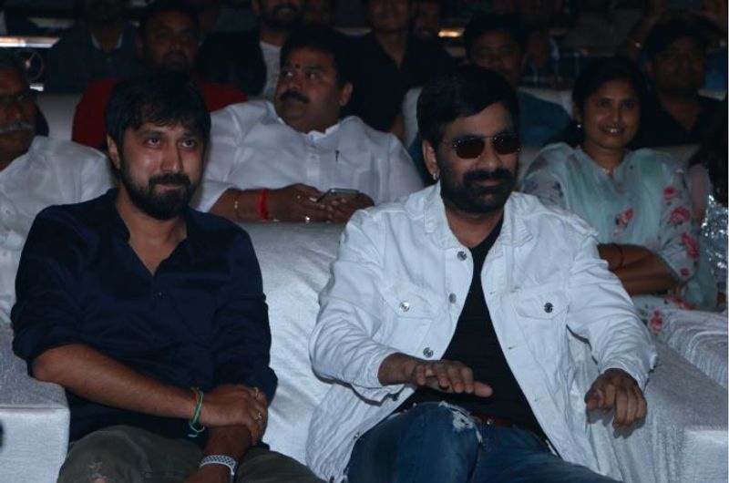 మాస్ మహారాజ్ తో పవర్ డైరెక్టర్