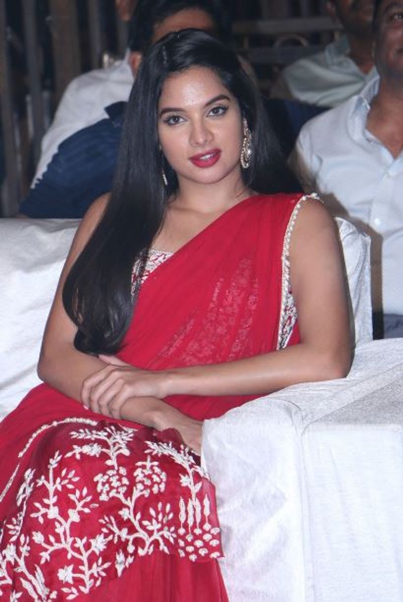 రెడ్ శారీ అదిరిందిగా