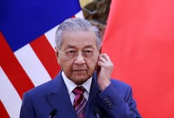 Malaysia slips again on loss of oil: claims of Mahathir's successor, Mahathir withdraws statement