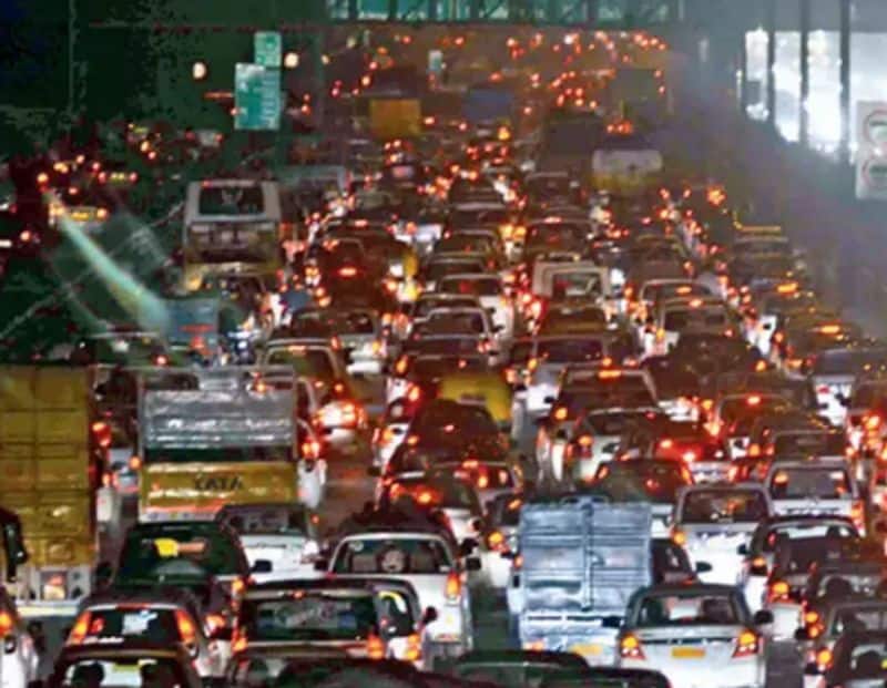 heavy traffic in chennai