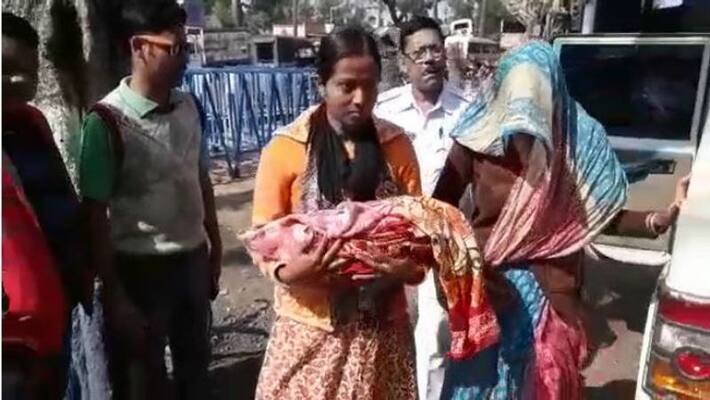 Police recovers baby stolen from Burdwan in Durgapur Police recovers baby stolen from Burdwan in Durgapur