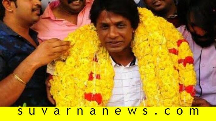 actor Duniya vijay celebrates birthday with fans actor Duniya vijay celebrates birthday with fans