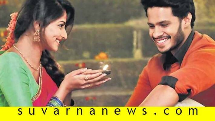 Kannada actress rachita ram visits Sringeri during special pooja by Devegowda family Kannada actress rachita ram visits Sringeri during special pooja by Devegowda family