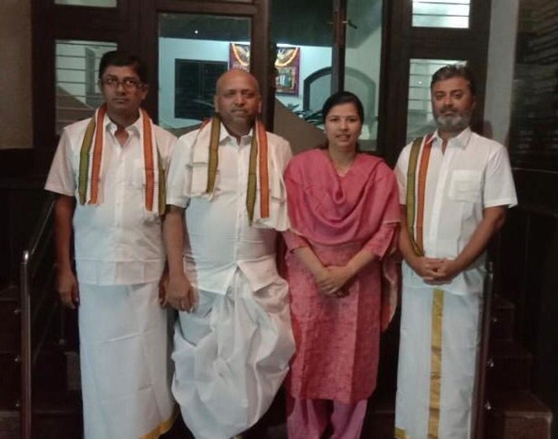 ಕುಟುಂಬ ಸಮೇತರಾಗಿ ತಿಮ್ಮಪ್ಪನ ದರ್ಶನ