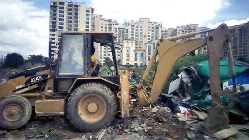 huts demolished by bengaluru police are of indian nationality