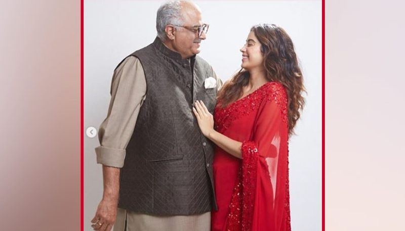 বেশ কিছু বিজ্ঞাপনেরও পরিচিত মুখ জাহ্নবী। মাঝেমধ্যেই প্রসাধনীর বিজ্ঞাপন, ডিজাইনার জামাকাপড়ের বিজ্ঞাপনেও তাকে দেখা যায়।
